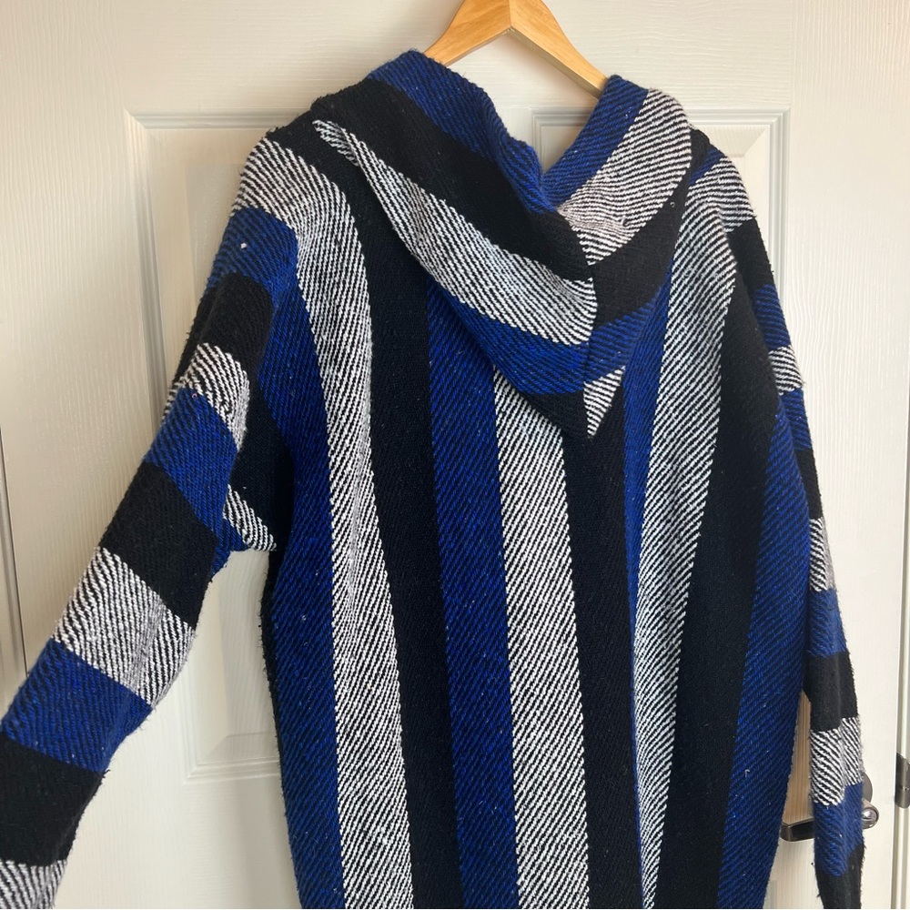 Striped Hooded Rug Poncho - Picture 17 of 17